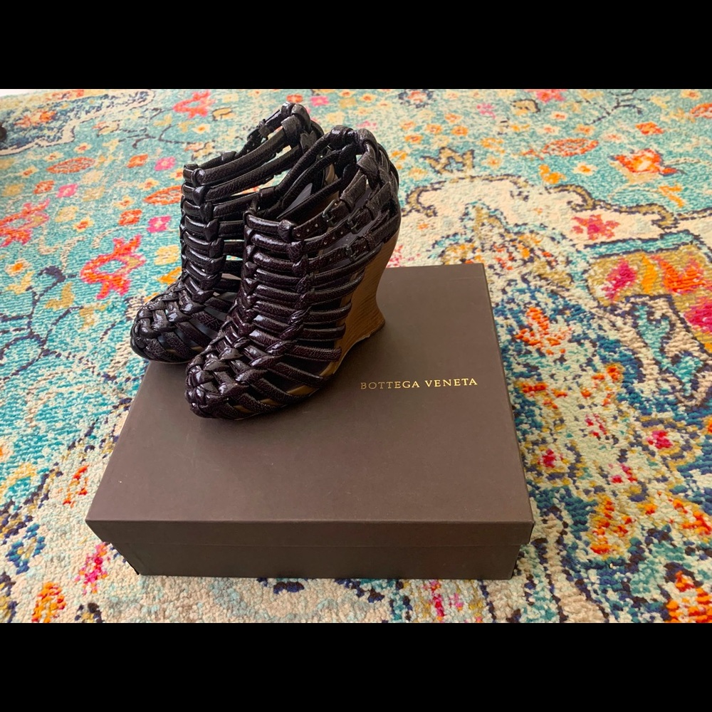 SOLD! Bottega Veneta black leather wedges - size 7 1/2